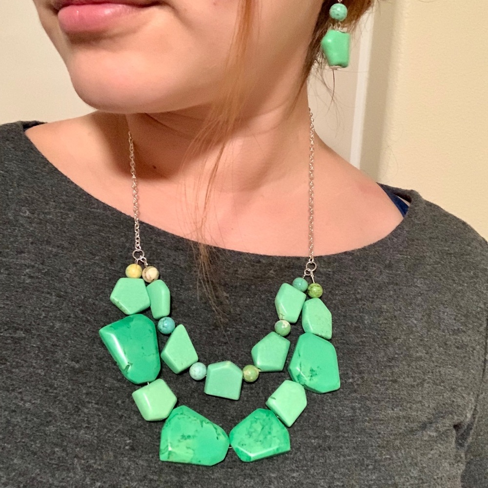 Geometric green rock statement necklace